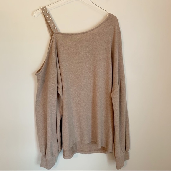 Perfectly Priscilla SHES PERFECT Taupe Knit Pearl Open Shoulder Sweater Plus 1XL - Picture 5 of 8